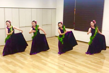 奈良・大阪・京都のハワイアンフラダンス教室 Halau Lehua Ahihi